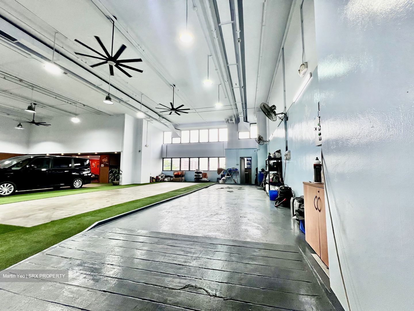 Carros Centre (D25), Factory #510004571